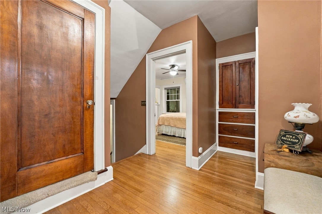 2009 Riverside Drive Lakewood OH 44107