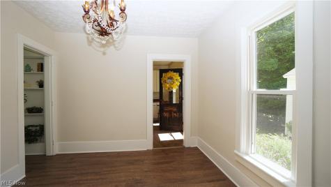 81 W Marion Street Doylestown OH 44230