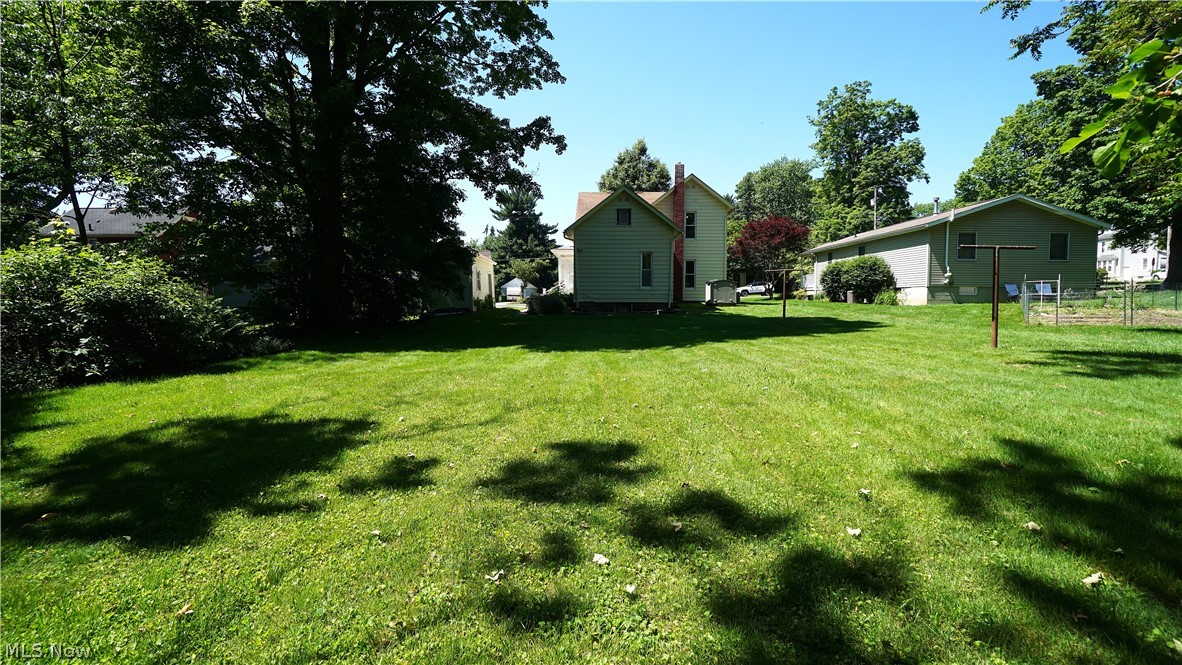 81 W Marion Street Doylestown OH 44230