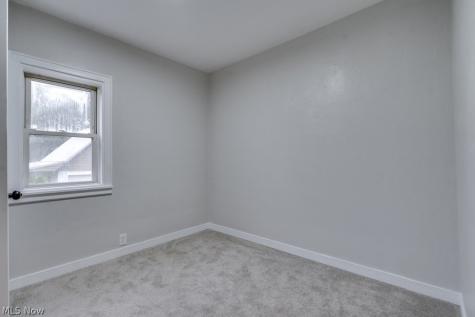3236 Young Avenue NW Massillon OH 44647