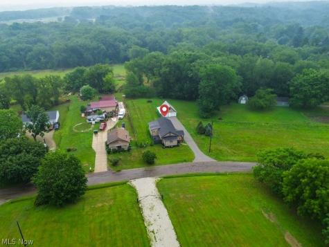 3236 Young Avenue NW Massillon OH 44647