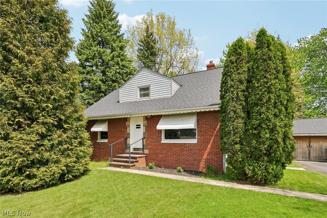 469 Richmond Road Richmond Heights OH 44143