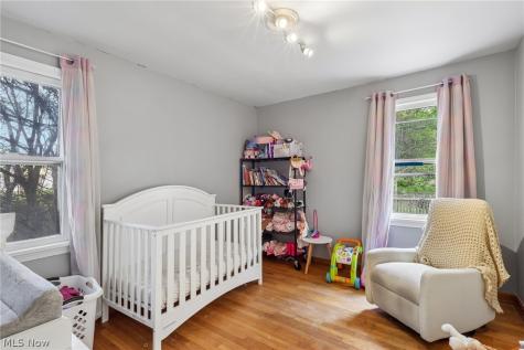 469 Richmond Road Richmond Heights OH 44143