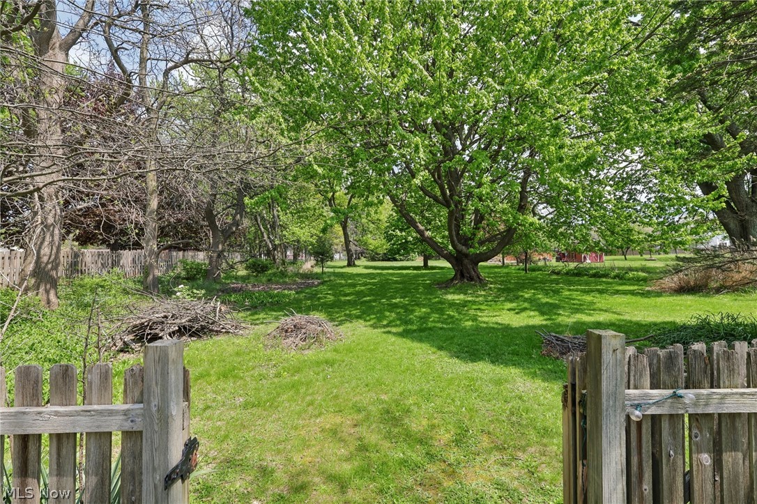 469 Richmond Road Richmond Heights OH 44143