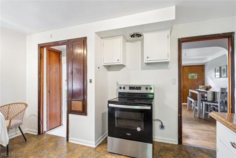469 Richmond Road Richmond Heights OH 44143