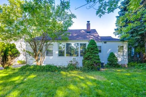 251 E 286th Street Willowick OH 44095