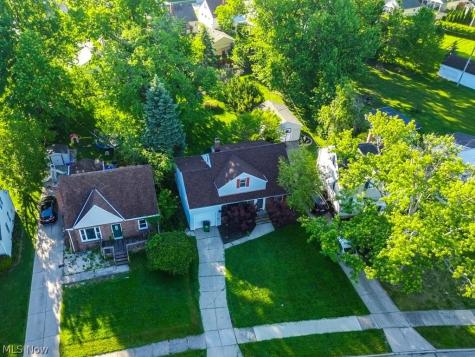 251 E 286th Street Willowick OH 44095