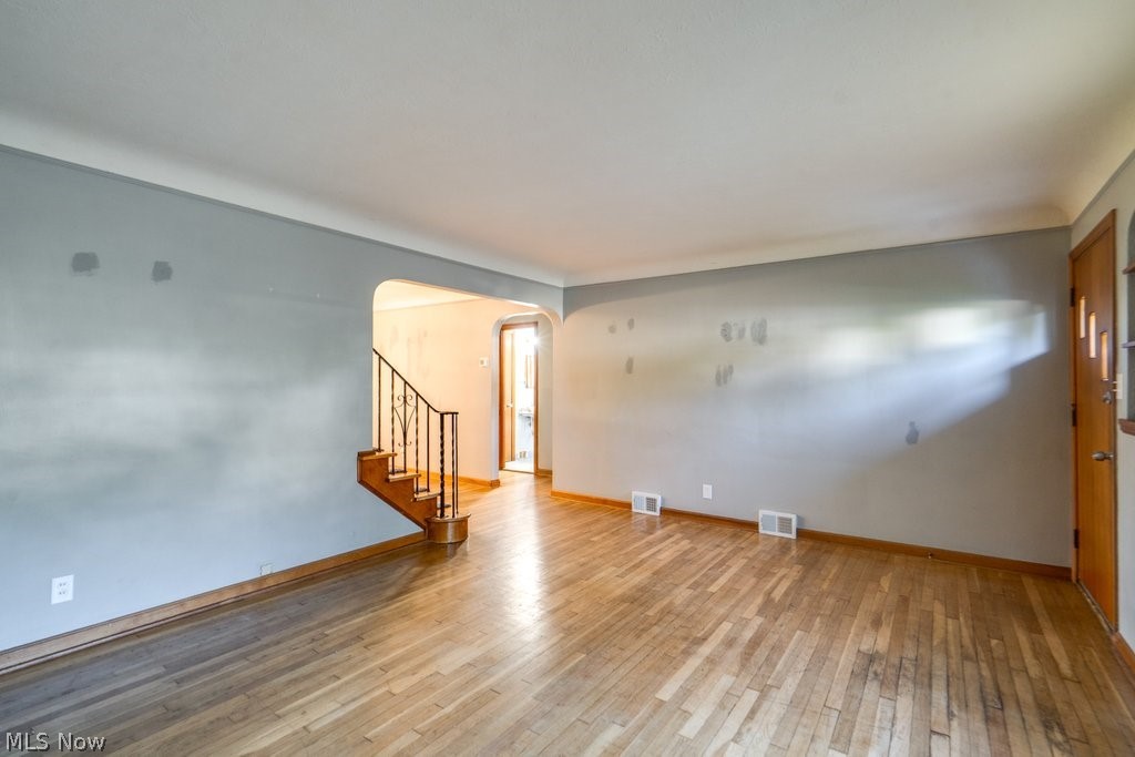 251 E 286th Street Willowick OH 44095