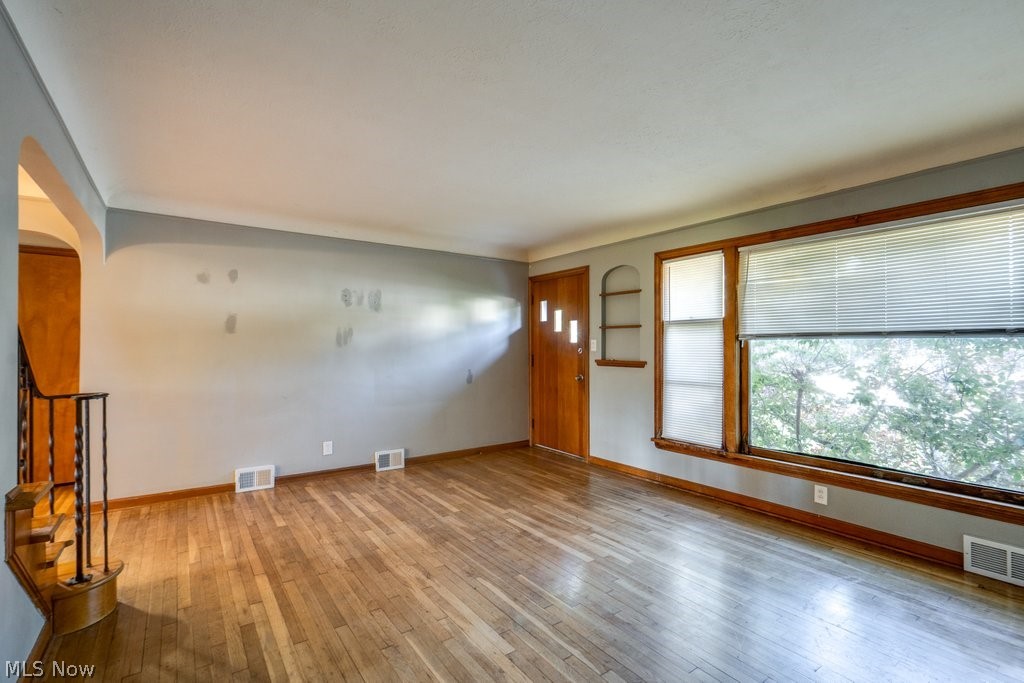 251 E 286th Street Willowick OH 44095
