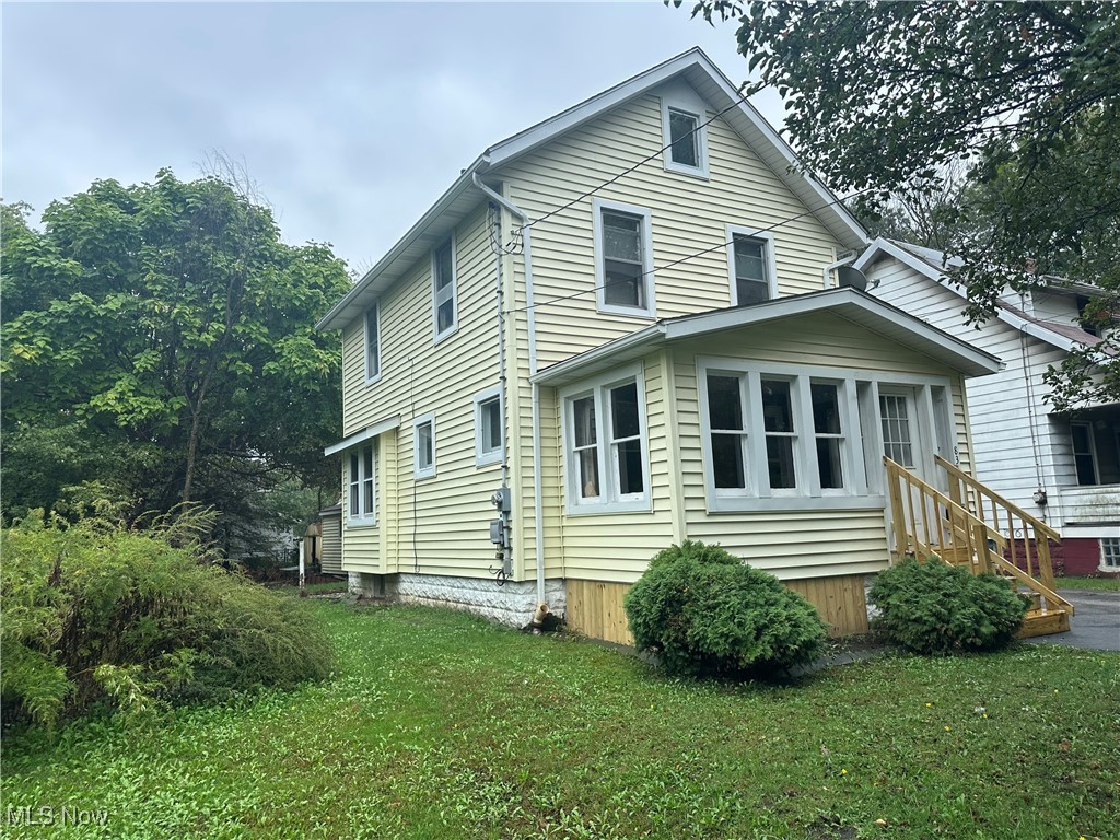 835 Inman Street Akron OH 44306