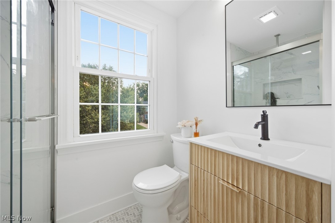 1920 Hampton Road Rocky River OH 44116