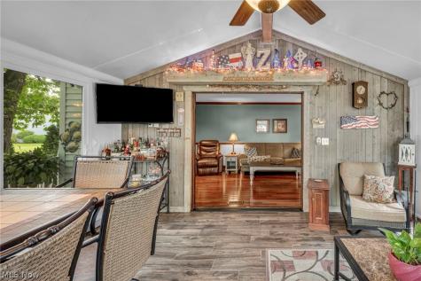 624 Perkins Circle Brunswick OH 44212
