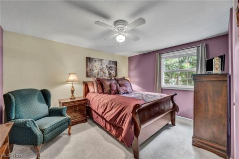 624 Perkins Circle Brunswick OH 44212