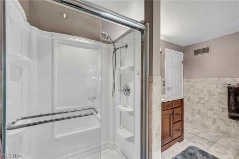 624 Perkins Circle Brunswick OH 44212