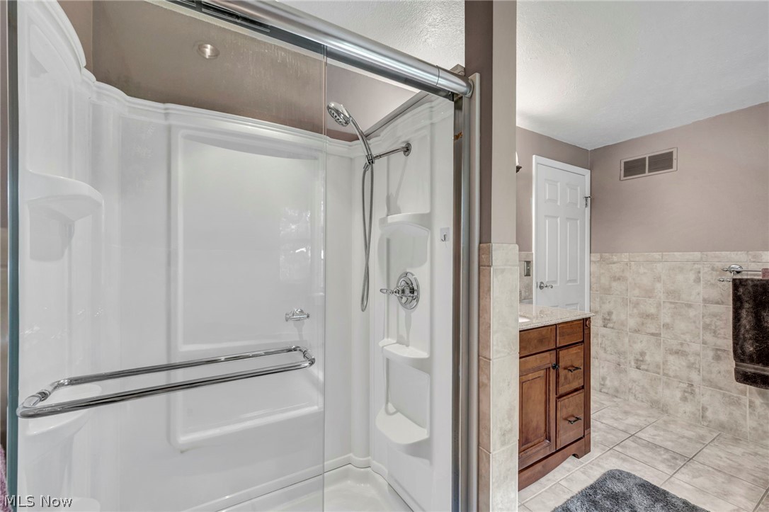 624 Perkins Circle Brunswick OH 44212