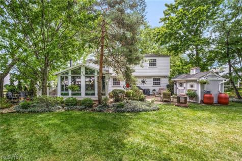 624 Perkins Circle Brunswick OH 44212