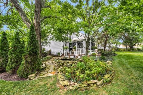 624 Perkins Circle Brunswick OH 44212
