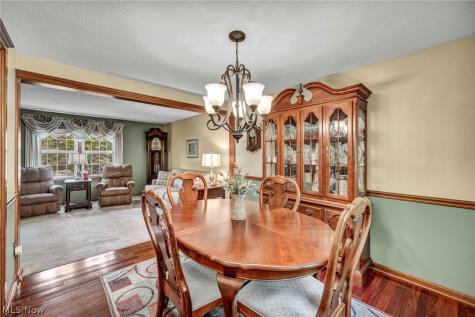 624 Perkins Circle Brunswick OH 44212