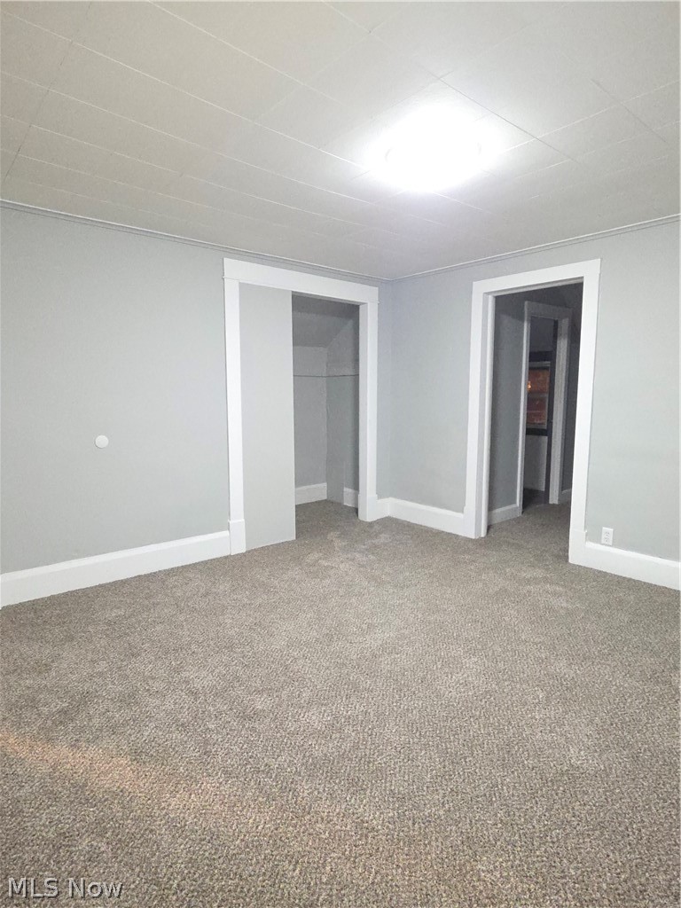 159 Piccadilly Street Campbell OH 44405
