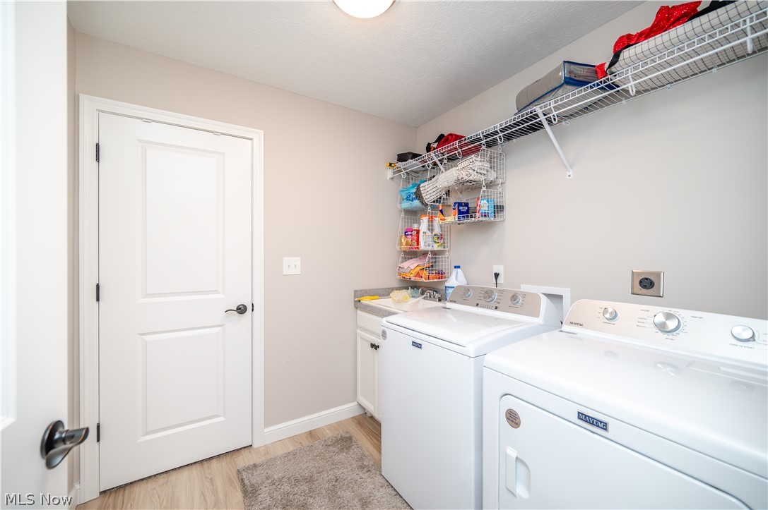 95 Muirfield Drive SE Warren OH 44484