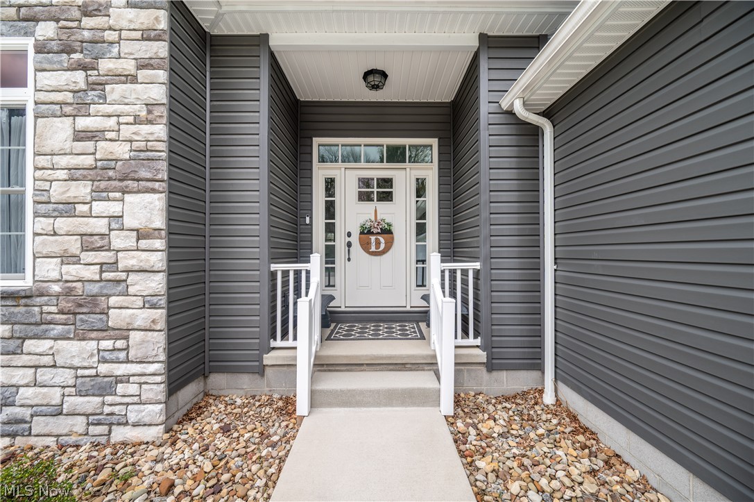 95 Muirfield Drive SE Warren OH 44484