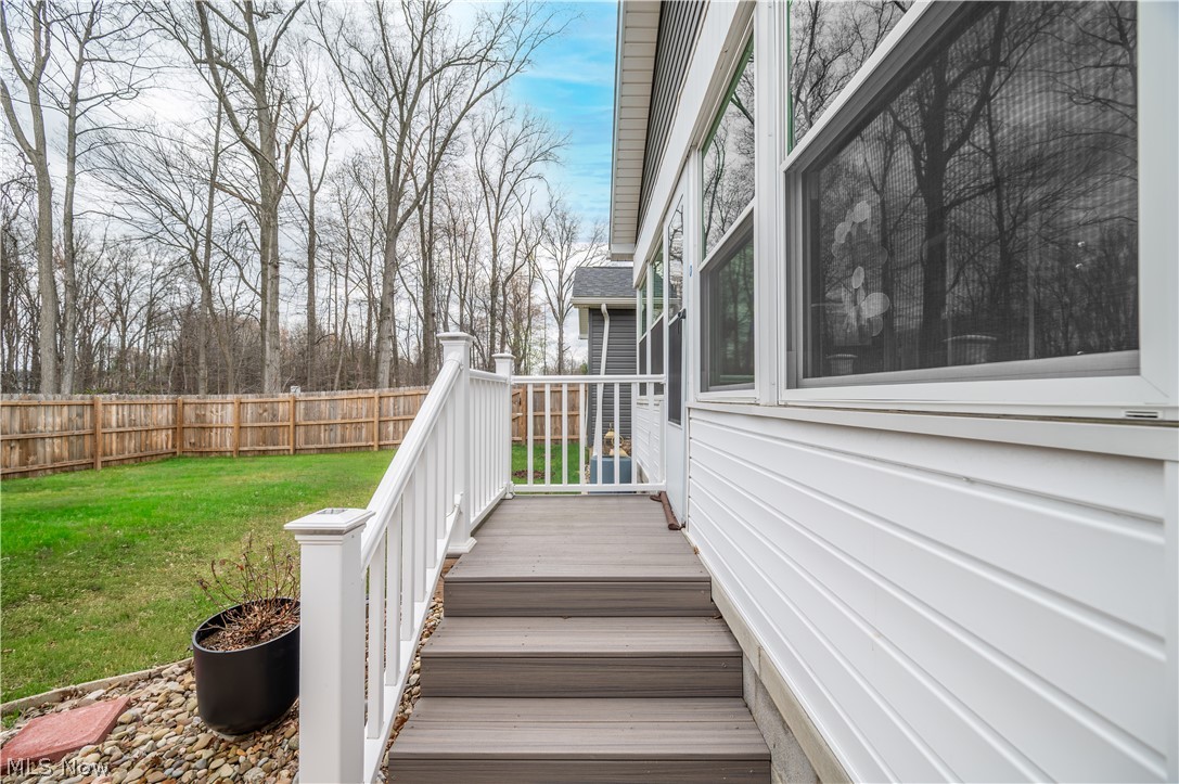 95 Muirfield Drive SE Warren OH 44484