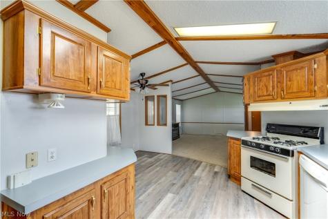 18592 Edwards Road Doylestown OH 44230