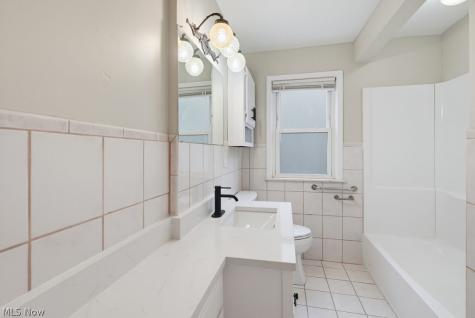 4154 Stonehaven Road South Euclid OH 44121