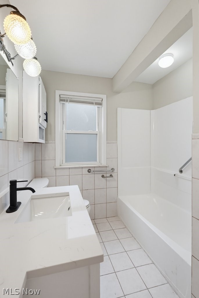 4154 Stonehaven Road South Euclid OH 44121