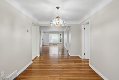 4154 Stonehaven Road South Euclid OH 44121