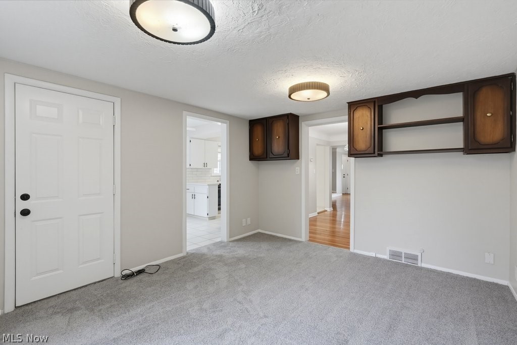 4154 Stonehaven Road South Euclid OH 44121