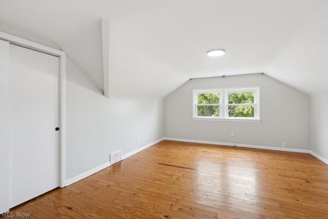 4154 Stonehaven Road South Euclid OH 44121