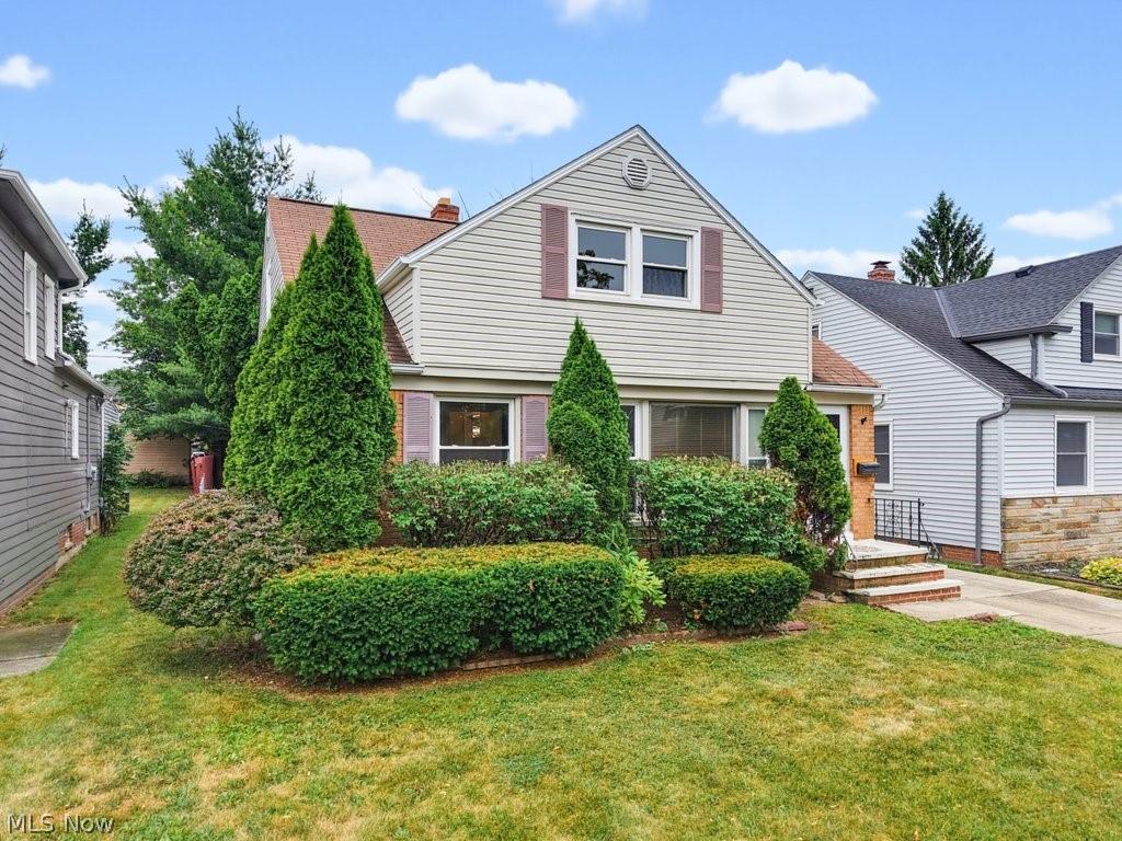 4154 Stonehaven Road South Euclid OH 44121