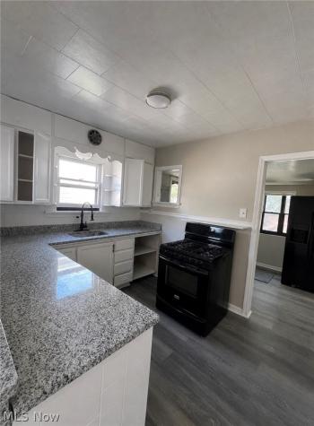 5733 Longwood Avenue Maple Heights OH 44137