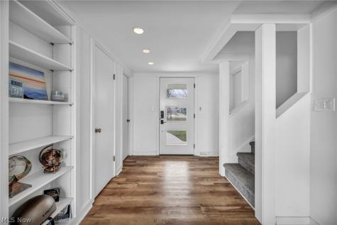 32321 Lake Shore Boulevard Willowick OH 44095