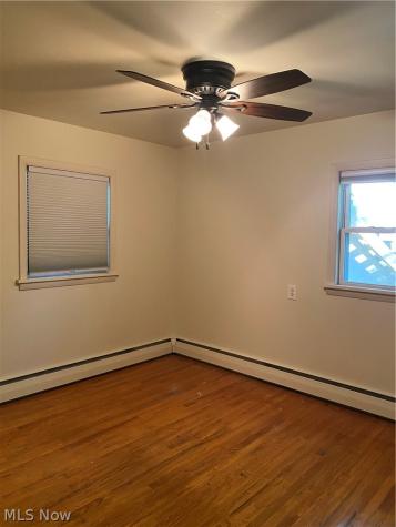 6116 NW Oakcrest Avenue NW Canton OH 44718