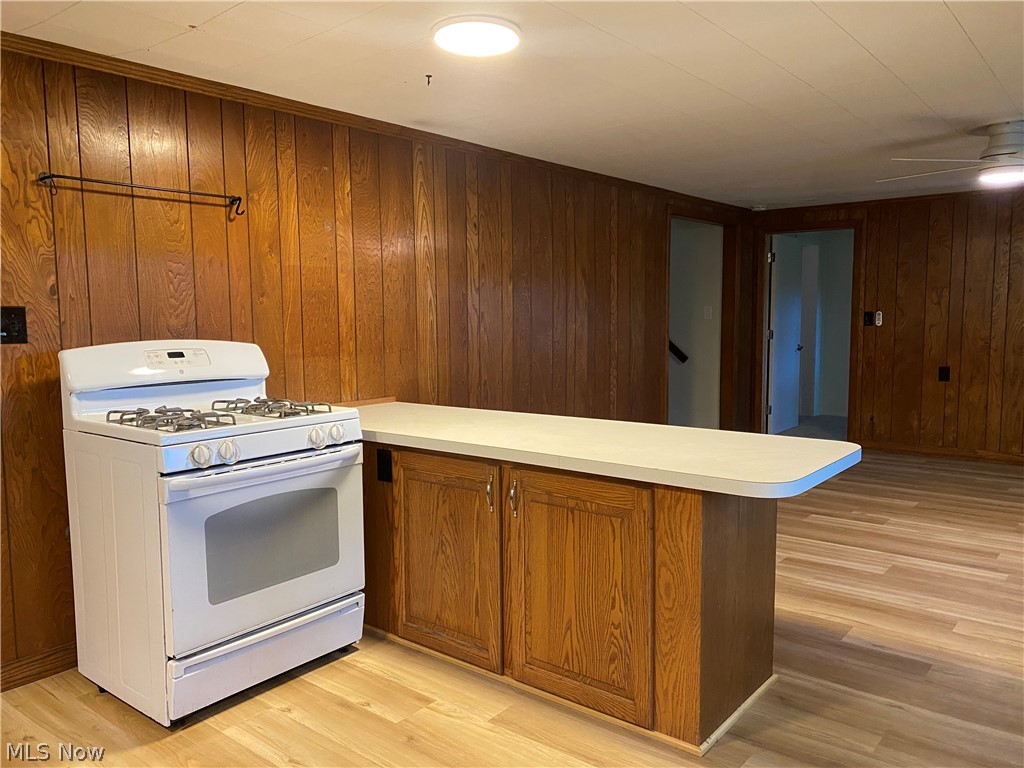 6116 NW Oakcrest Avenue NW Canton OH 44718