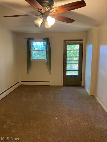 6116 NW Oakcrest Avenue NW Canton OH 44718