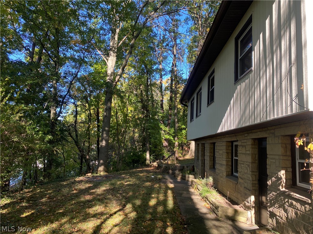 6116 NW Oakcrest Avenue NW Canton OH 44718