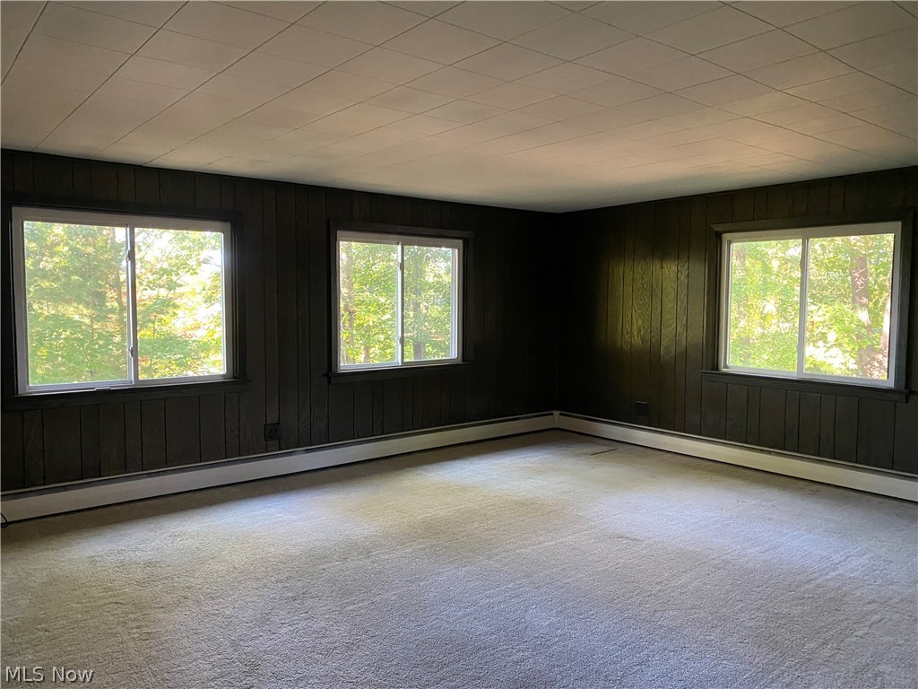 6116 NW Oakcrest Avenue NW Canton OH 44718