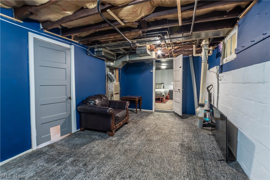 605 Essex Street Akron OH 44306