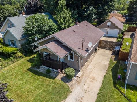 605 Essex Street Akron OH 44306