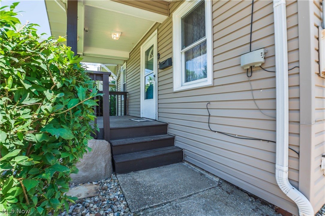 605 Essex Street Akron OH 44306