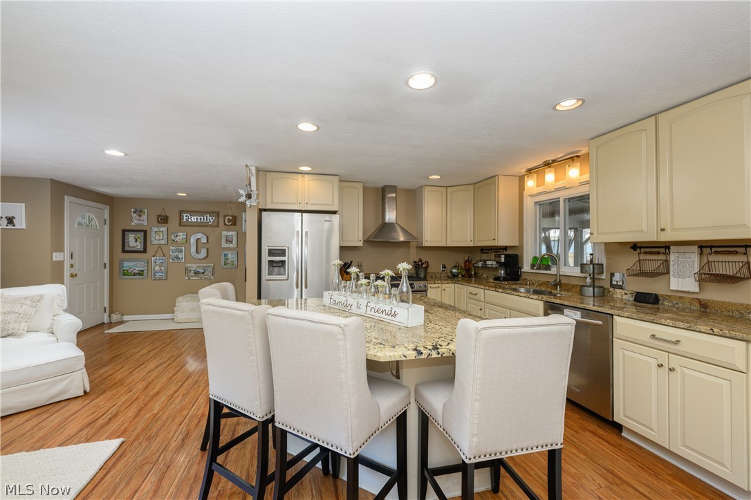 6203 Melody Road NE Canton OH 44721