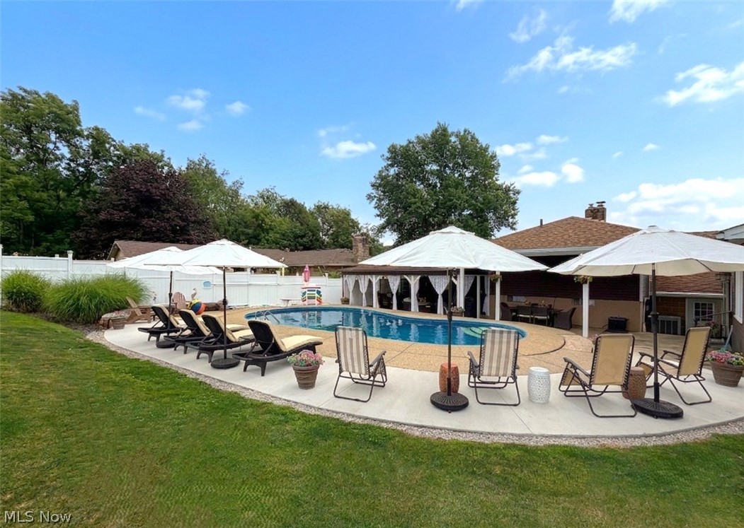 6203 Melody Road NE Canton OH 44721