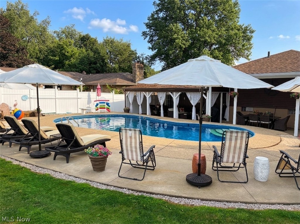 6203 Melody Road NE Canton OH 44721