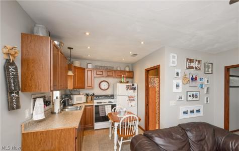 6203 Melody Road NE Canton OH 44721