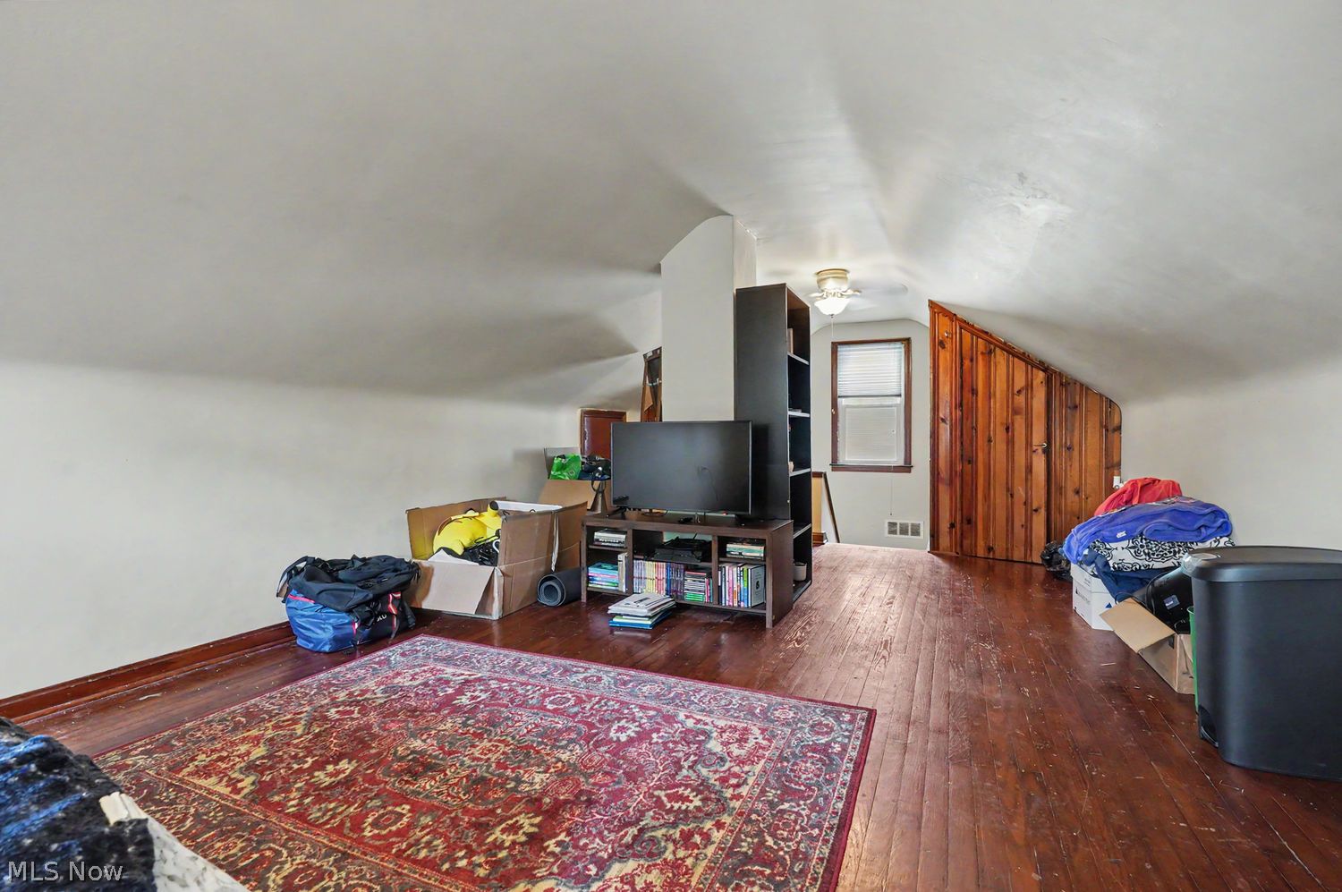 663 Essex Street Akron OH 44306