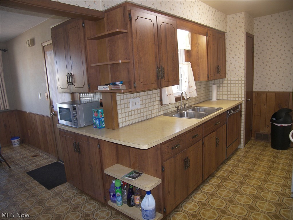 20871 Trebec Boulevard Euclid OH 44119