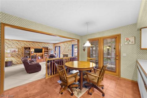 24177 Stonehedge Drive Westlake OH 44145